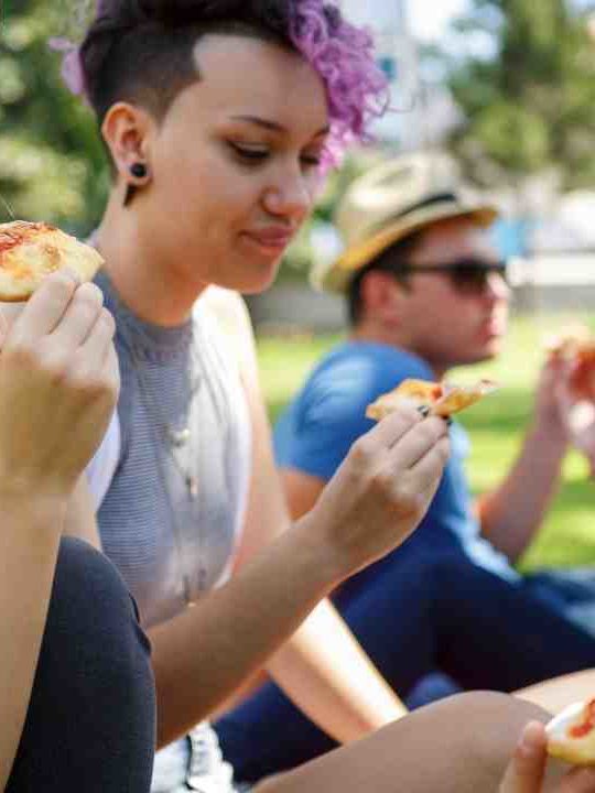 Is It Safe To Eat Outside Food During Pregnancy