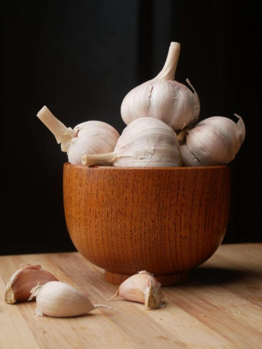How To Get The Garlic Smell Off Your Hands
