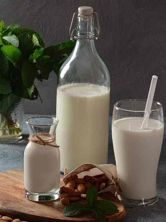 Can Lactose Intolerant Drink Almond Milk