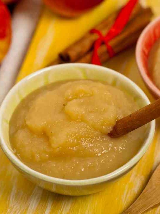 Can You Substitute Applesauce For Vegetable Oil