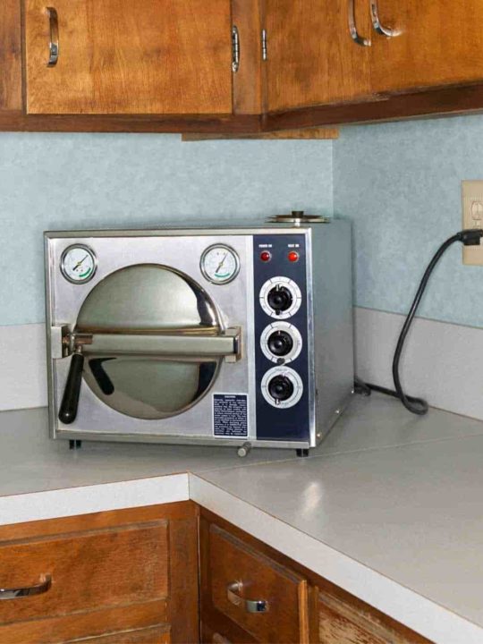 How Does An Autoclave Compare To A Pressure Cooker